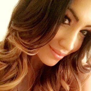 Meet your Posher, Angelica