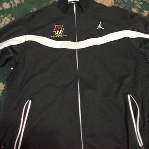 Jordan men basketball warm up