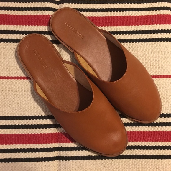 Urban Outfitters Cooperative slide on flats mules
