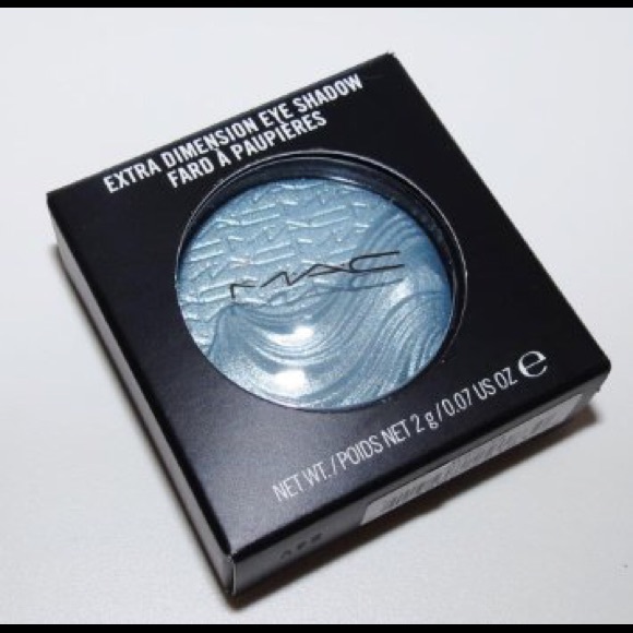 MAC Extra Dimension Eyeshadow Dimensional Blue