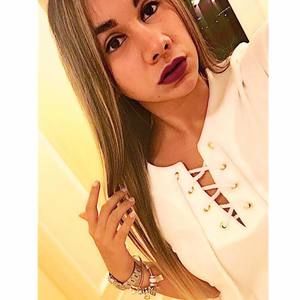 Meet your Posher, Anabel