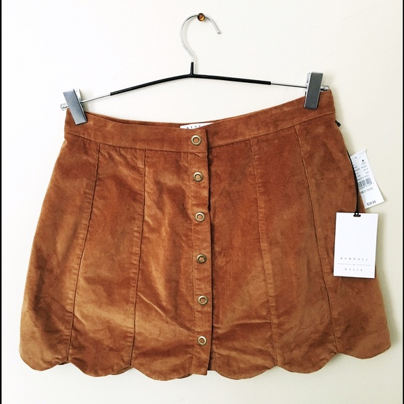 BRAND NEW Kendall and Kylie corduroy skirt
