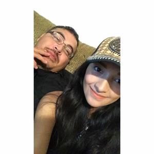 Meet your Posher, Dalia