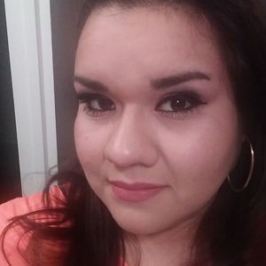 Meet your Posher, Karina