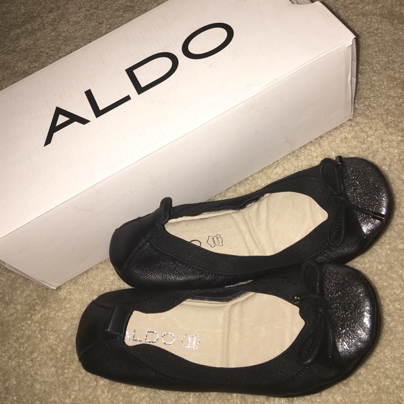 Aldo | black flats with bow