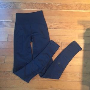 LULULEMON LEGGINGS great condition size 2