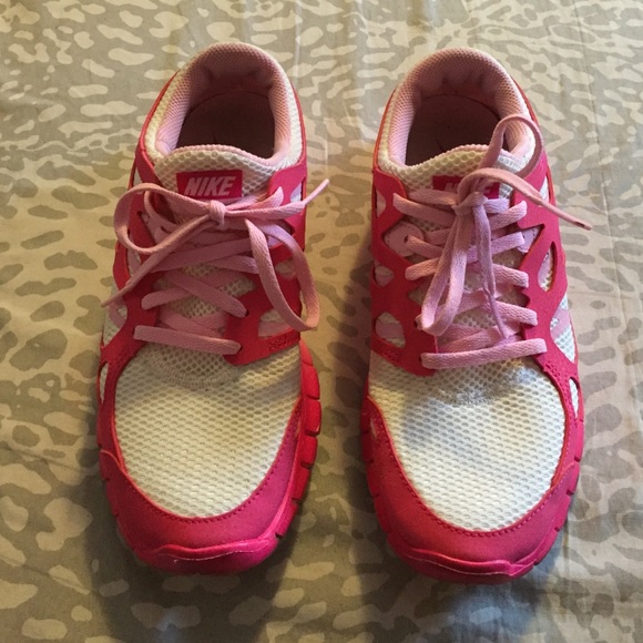 Pink Nike frees in excellent condition!