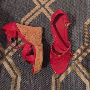 🌺SALE🌺 Red Wedges