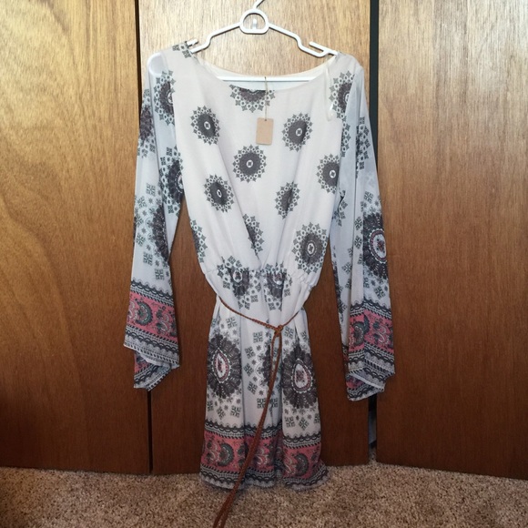 Auditions chiffon  tunic/dress with bell sleeves.