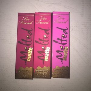 Too Faced Melted Matte Lipstick Bundle