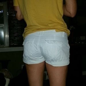 White cotton (linen like) shorts