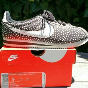 Nike Cortez Polka Dot