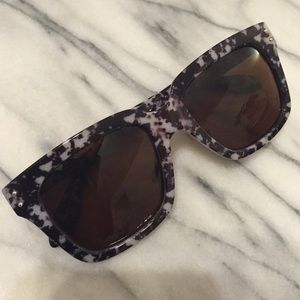 Quay "The Wayside" Sunglasses