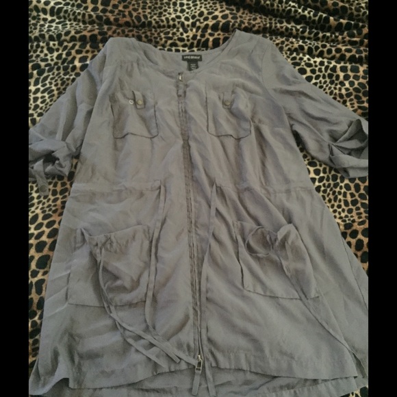 Grey lounge top
