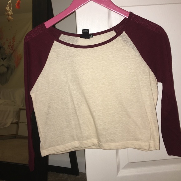 Burgundy & Cream loose 3/4 sleeve crop top