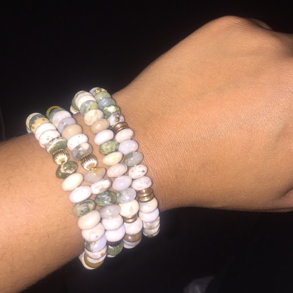Bracelets - Picture 2 of 3