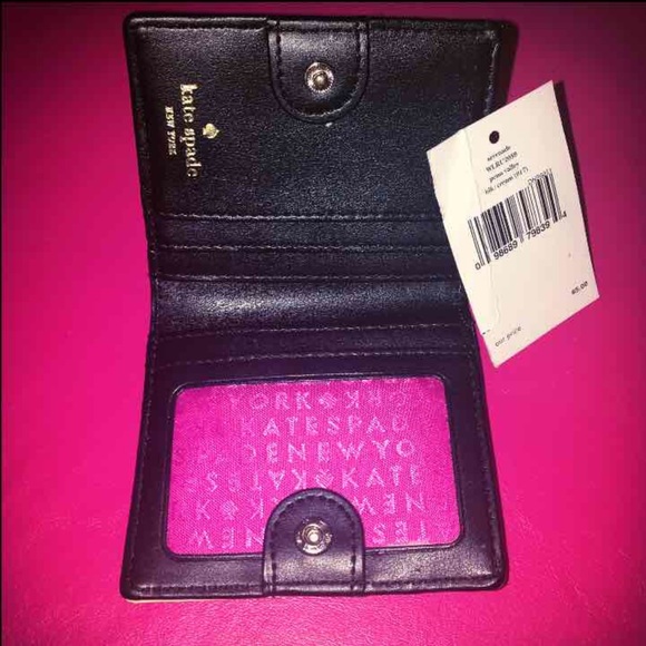 SOLD!!!!!!! KATE SPADE Wallet - Picture 3 of 4