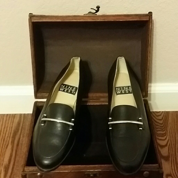 Nine West Black Loafers - Picture 1 of 4