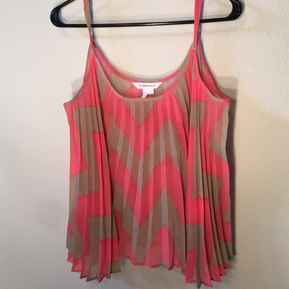 BCBGeneration Tops - Bcbgeneration Pleated Sheer Flowy Crop Tank