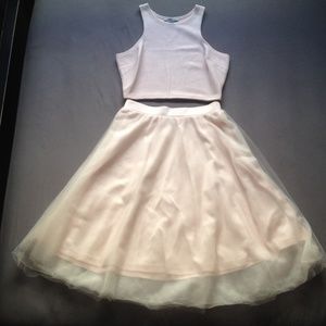 Two-piece Set - Crop top and Skirt