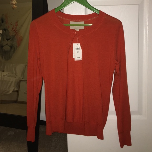 BRAND NEW NEVER WORN orange button up cardigan