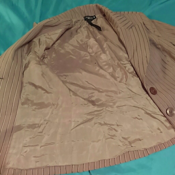 Caramel blazer - Picture 4 of 4