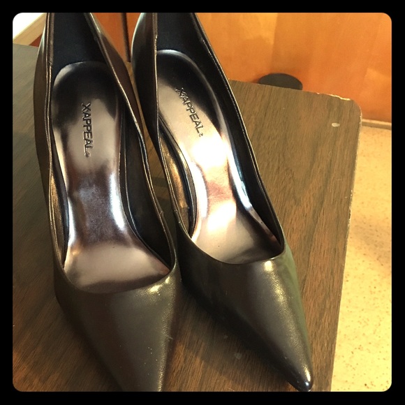 XAPPEAL Dark Brown Heels
