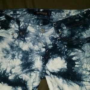 Tie dye too super low skinny leg Levi's size 7m