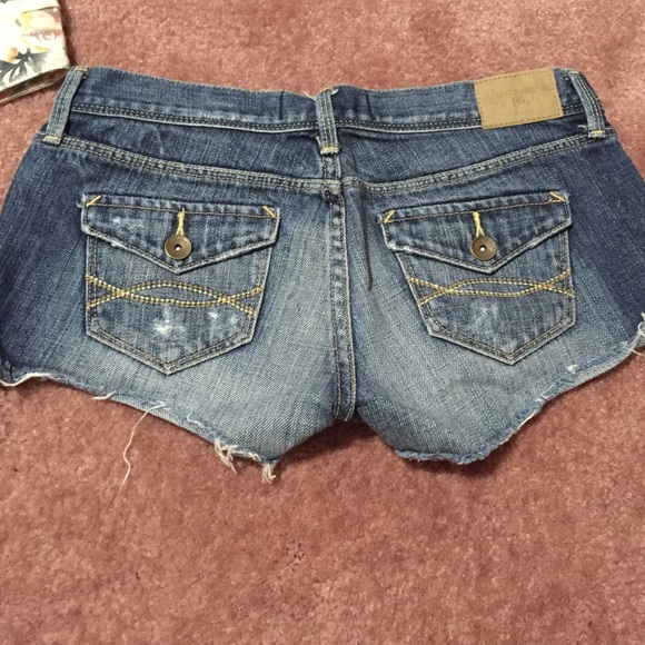 Shorts - Picture 2 of 2
