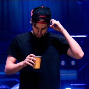 Meet your Posher, Ash