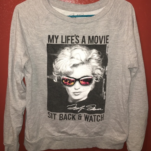 Marilyn Monroe shirt