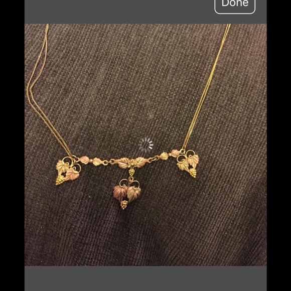 Jewelry - Black hills gold antique necklace