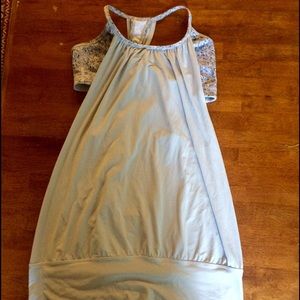 Grey lululemon tank with built in bra