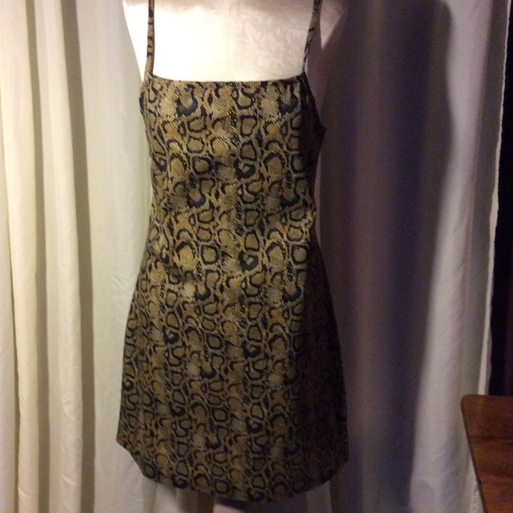 LA NY Dresses & Skirts - Spaghetti strap animal print dress