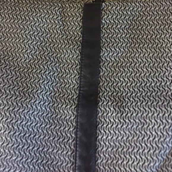 Charles Davis herringbone black and white pencil - Picture 2 of 3