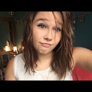 Meet your Posher, Sierra