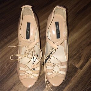 ZARA Tan/Beige Pink Lace Heels Size 6