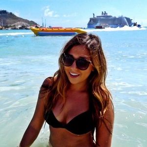 Meet your Posher, Makenzie