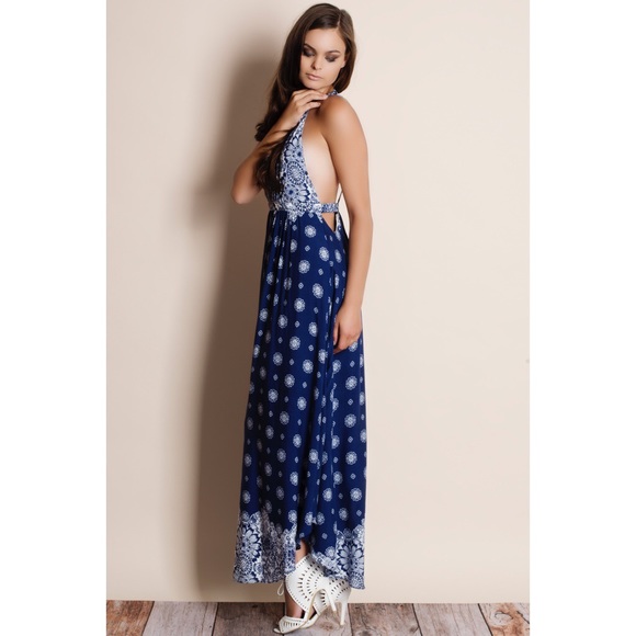 Printed Backless Blue Maxi Dress - Picture 2 of 4