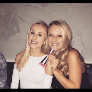 Meet your Posher, Natasha