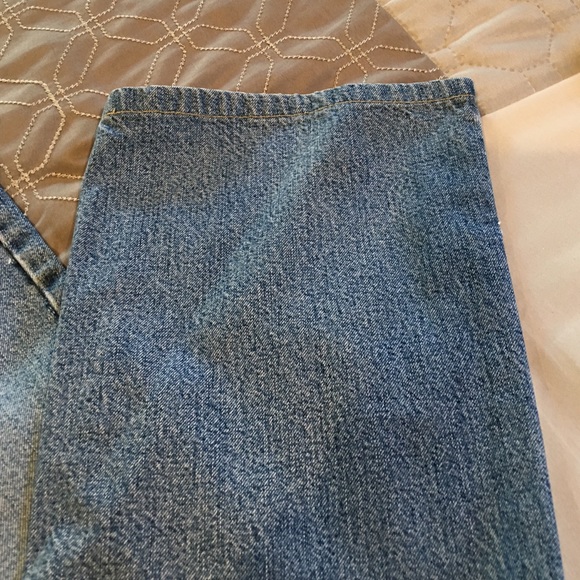 Woman's lucky jeans - Picture 2 of 4
