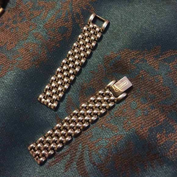 Watch - Picture 3 of 4