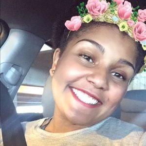 Meet your Posher, Destiny
