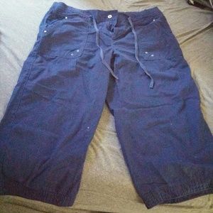 Nautical Style Navy Blue Capris
