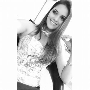 Meet your Posher, Fernanda