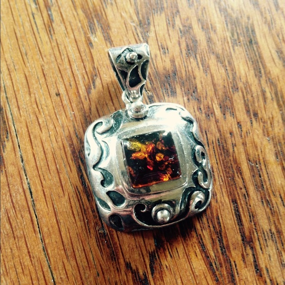 Silpada pendent for necklace