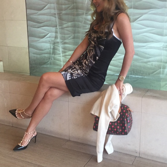 Bebe Xxs gently used bodycon