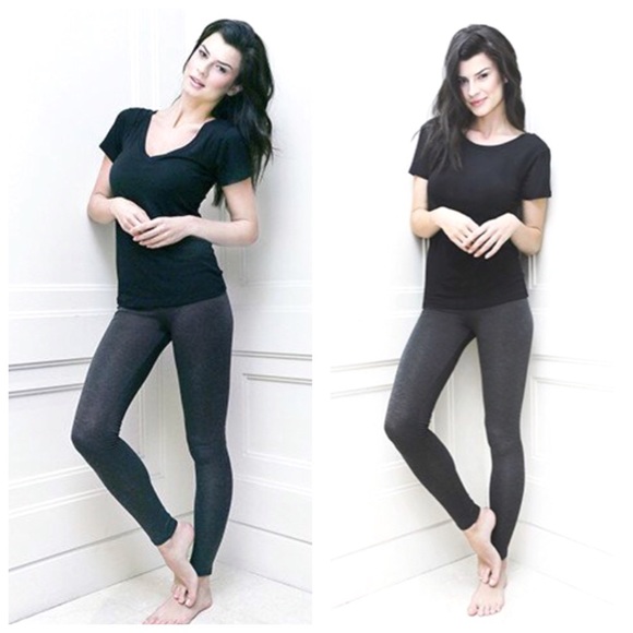 State & Manor Charcoal Sheer V-Neck - Picture 2 of 4