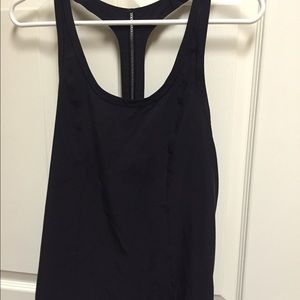 Lululemon Singlet in Black Sz 6/8