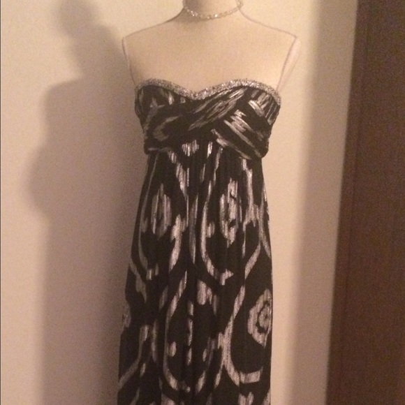 Oleg Cassini gown - Picture 1 of 6